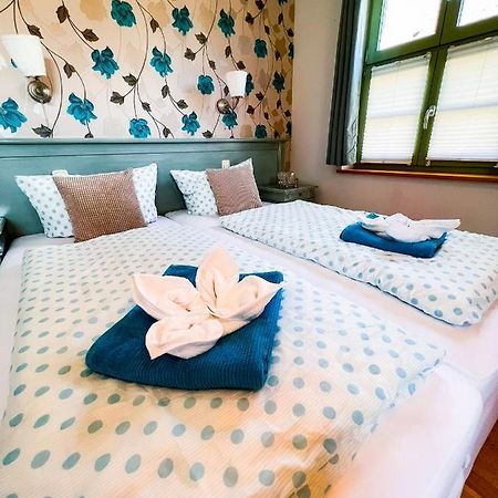Kornmuehle Doppelzimmer Muehlenstein Mellenthin Bagian luar foto