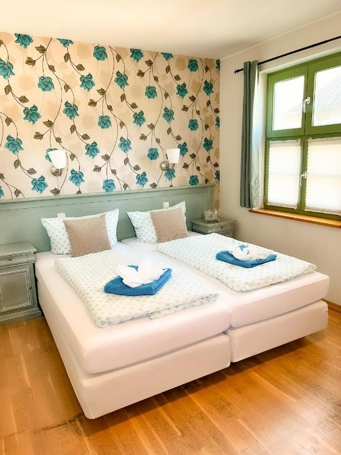 Kornmuehle Doppelzimmer Muehlenstein Mellenthin Bagian luar foto